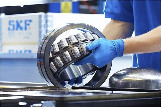 Great Supplying Ability 22332MBK/W33 Spherical Roller Bearing 160*340*110mm with 2rs Seals Type