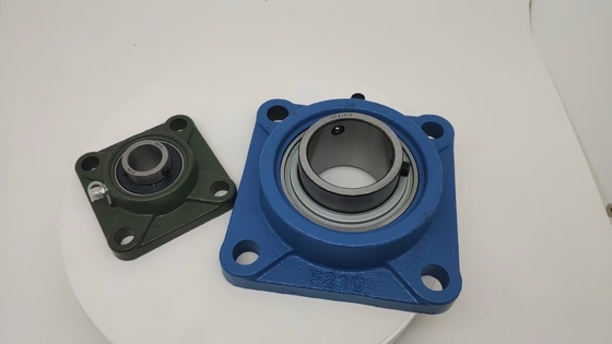 UCF Series Pillow Block Bearing UCF 210 Made of Chrome Steel GCR15 for and Restaurant