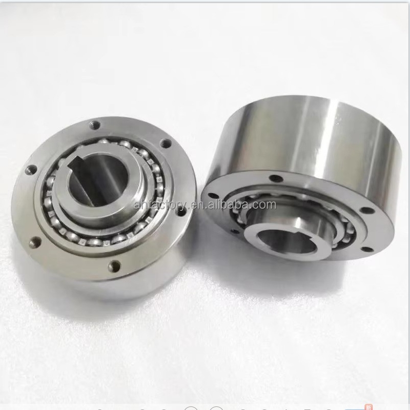GFR30 Wheel Hub Bearing Assembly Machine One Way Clutches Roller Type 30x100x68mm